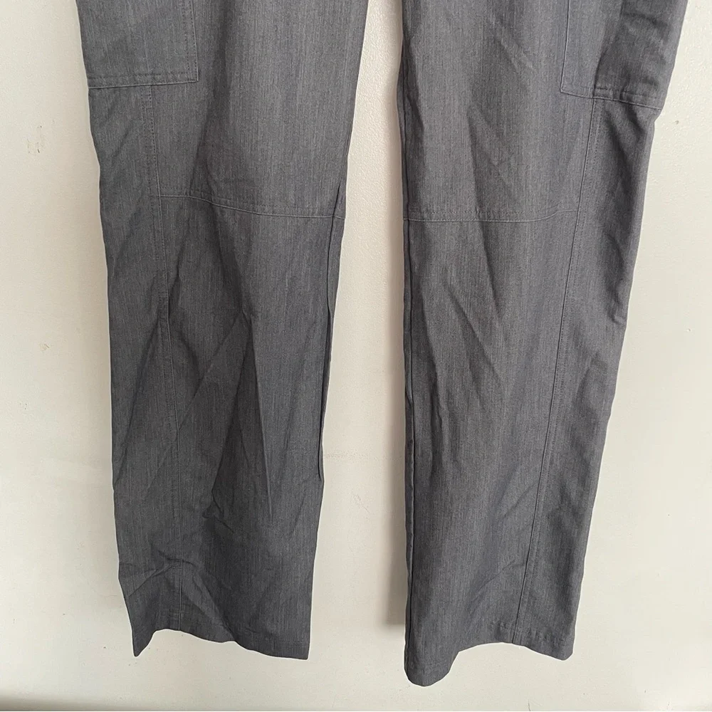 Men’s FIGS Axim Cargo Scrub Pants Graphite 1927 Size XL